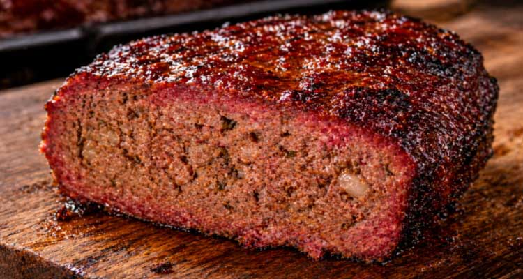 Smoked Meatloaf: Transform Comfort Food with Cowboy Style